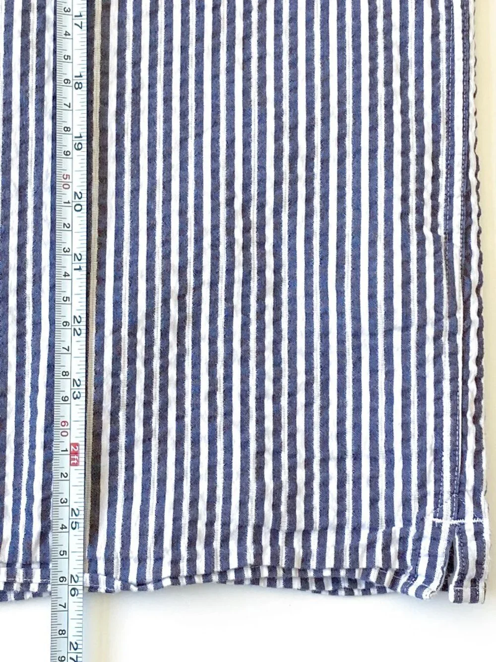 Banana Republic Mens M Short Sleeve Organic Cotton Seersucker Relaxed Fit Shirt